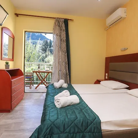 Lägenhetshotell Kerkyra & 3*