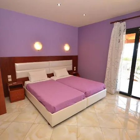 Hotel apartamentowy Kerkyra &
