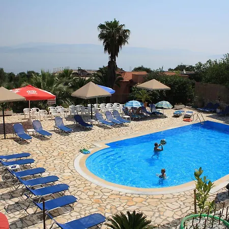 Kerkyra & Lägenhetshotell 3*