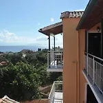 Kerkyra & Appart hôtel Benitses (Corfu)