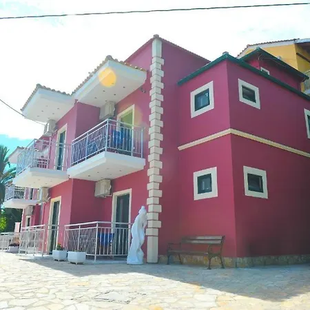 Kerkyra & Lägenhetshotell 4*