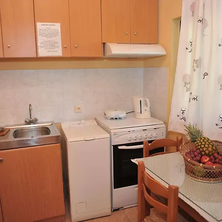 Lägenhetshotell Kerkyra & 4*