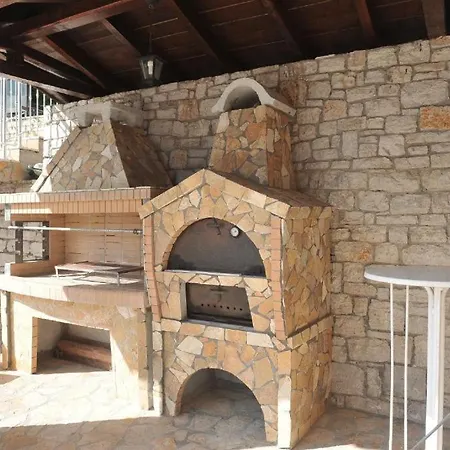 Kerkyra & מלון דירות